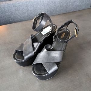 Michael Kors black leather platform crisscross sandals